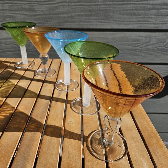 ❌️❌️SOLD❌️❌️Martini Margarita Glasses Set of 5 Amber Blue Green - Picture 2 of 11